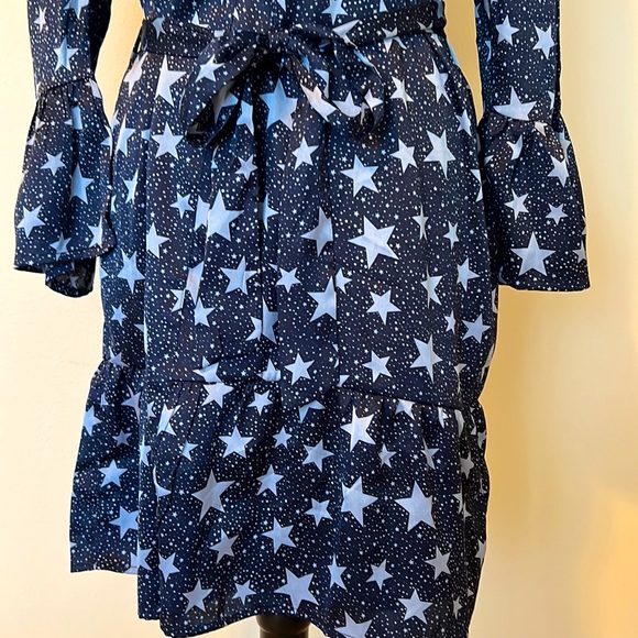 TOPSHOP Satin Blue Shorty Robe - Picture 8 of 10
